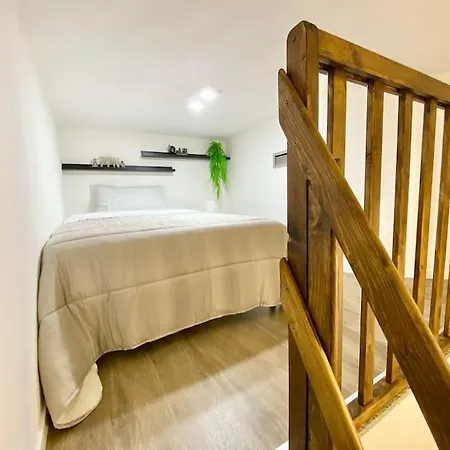 Sebastian's Elegant Apartamento Aci Castello