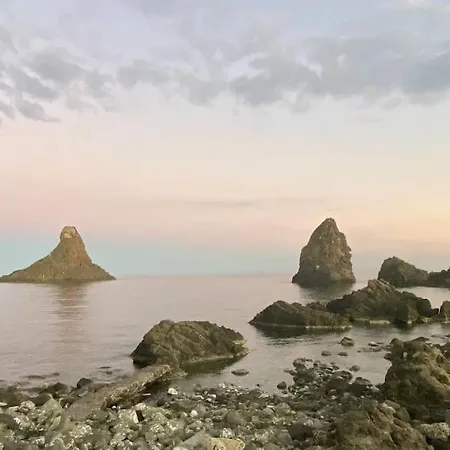 Apartamento Sebastian's Elegant Aci Castello