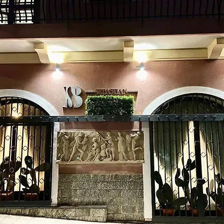 Sebastian's Elegant Apartamento