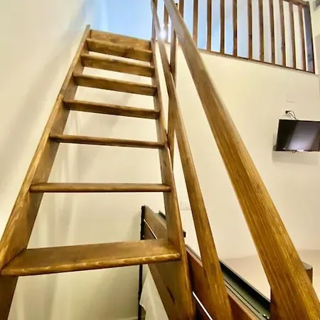 Sebastian's Elegant Apartamento